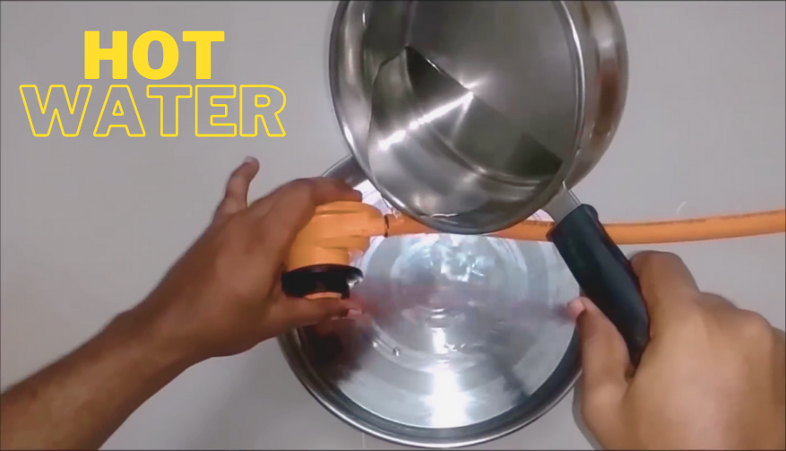 POUR Hot water on Gas Pipe