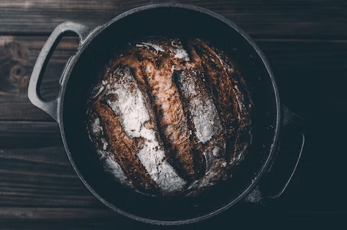 How to choose the right cast iron cookware for your needs?