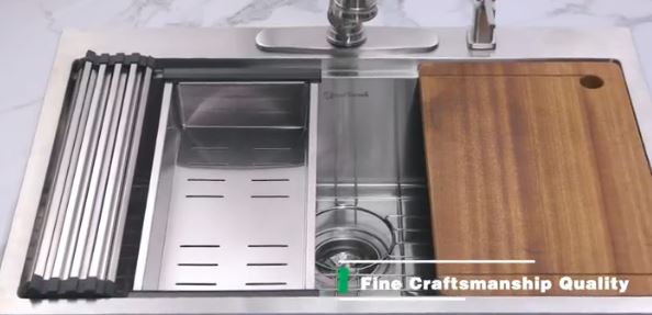 Top 5 Best Workstation Kitchen Sinks 2024 – Are Workstation Sinks Worth it?