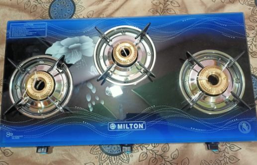 MILTON-Premium-3-Burner-BLUE-Manual-Ignition-LPG-Glass-Top-Gas-Stove-ISI-Certified